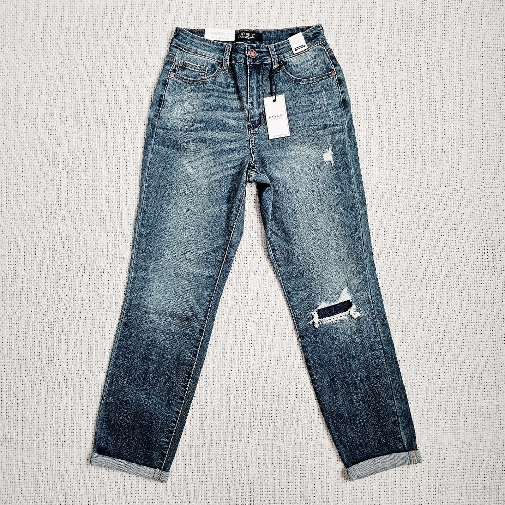 Judy Blue High Rise Patched Knee Boyfriend Jeans Size 0/24 - Picture 9 of 17